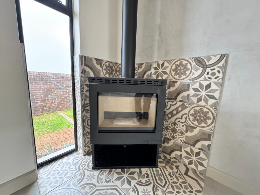 To Let 3 Bedroom Property for Rent in Helderzicht Eco Estate North West